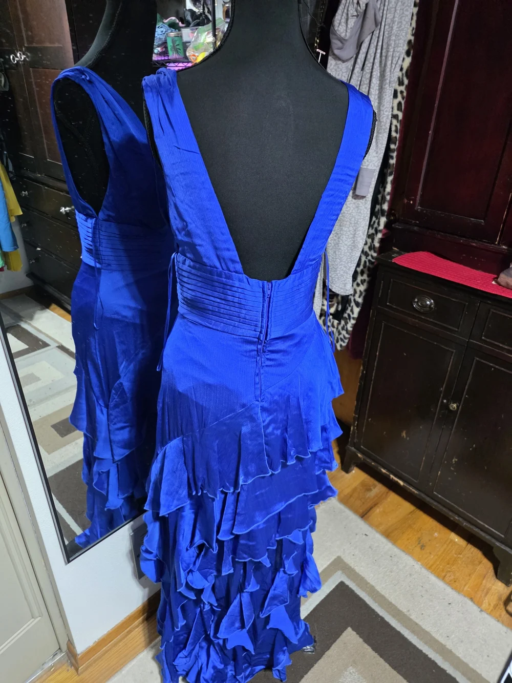 Elegant Royal Blue Ruffled V-Back Dress